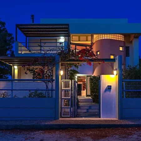 Liana's Dreamy Near *